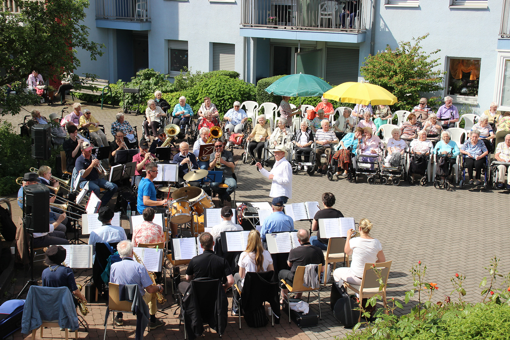 Konzert am See Haus Abendfrieden Seniorenzentrum im Park
